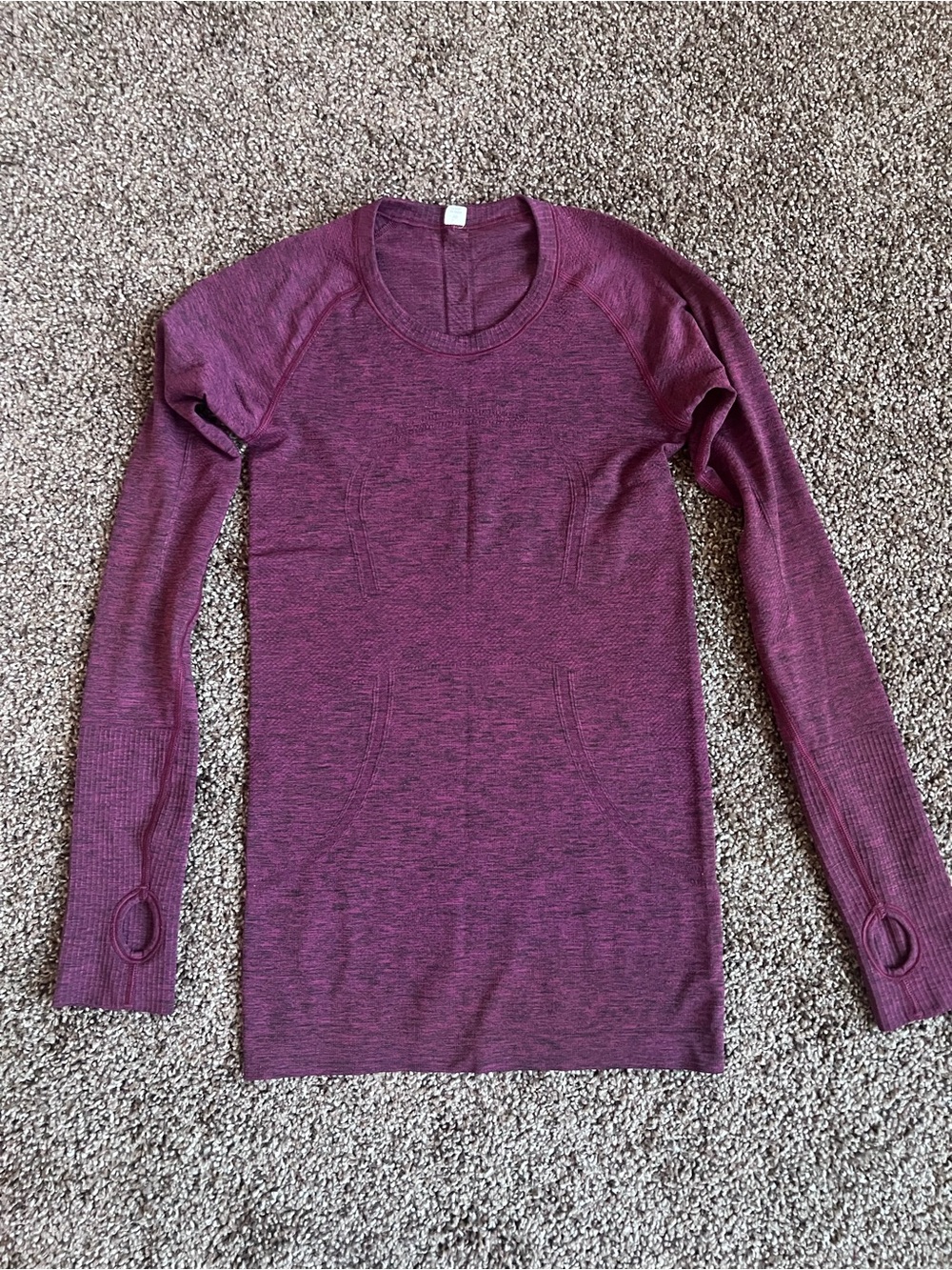 lululemon athletica Long Sleeve Seamless Top in Plum